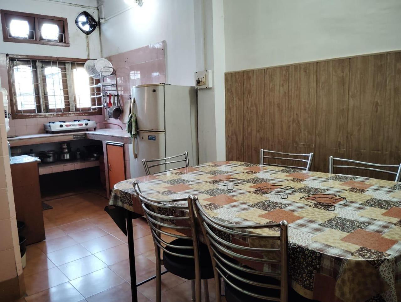 Amazing Homestay Guwahati Ngoại thất bức ảnh