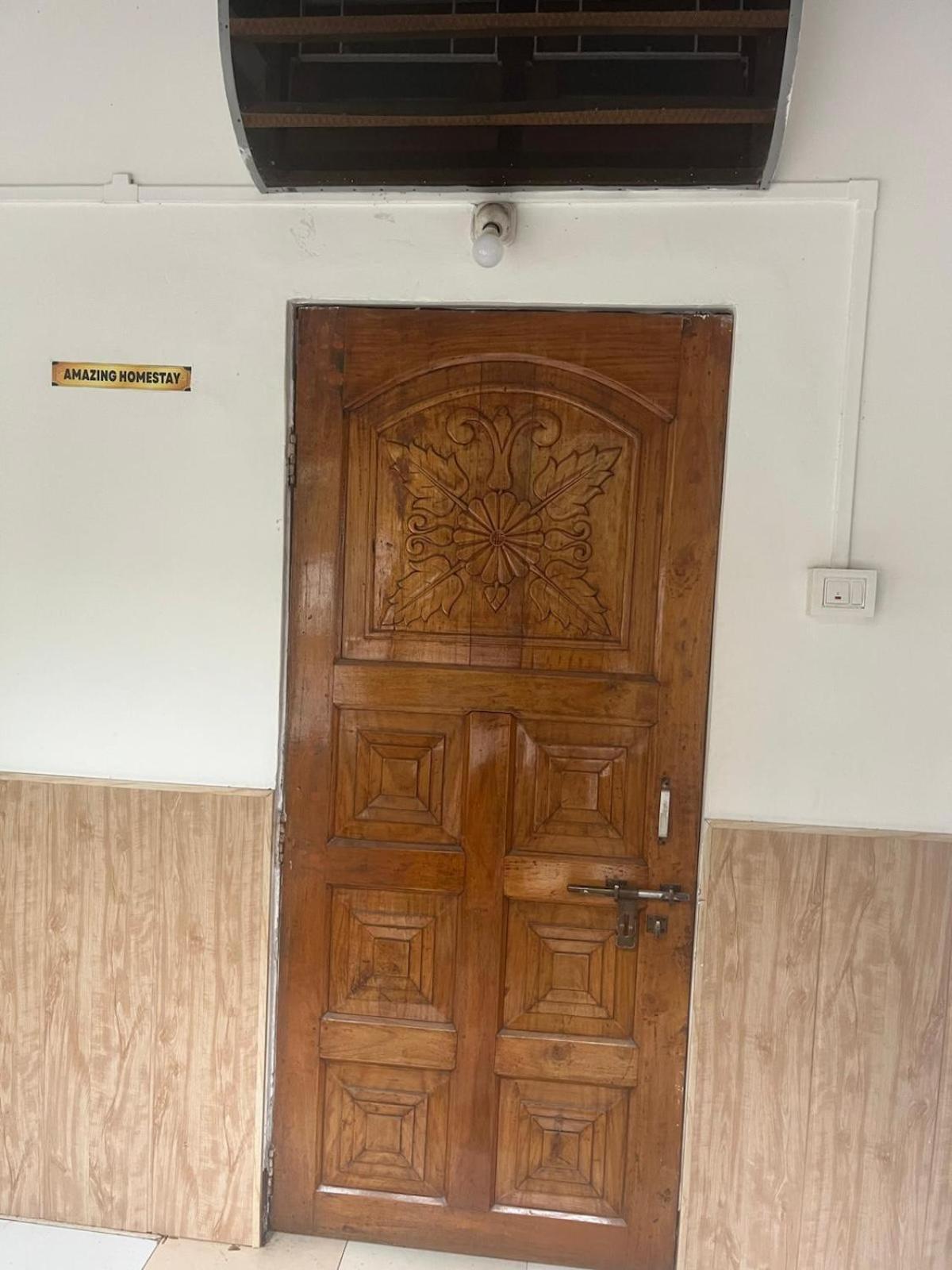 Amazing Homestay Guwahati Ngoại thất bức ảnh