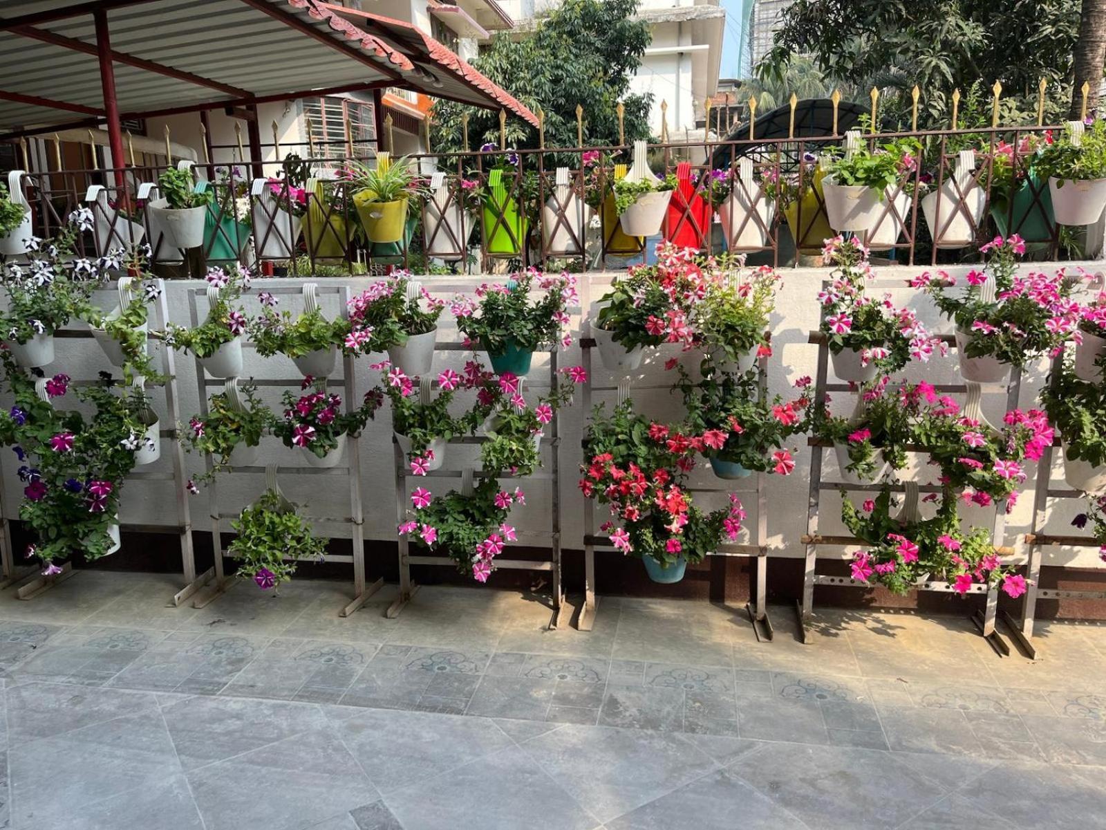 Amazing Homestay Guwahati Ngoại thất bức ảnh