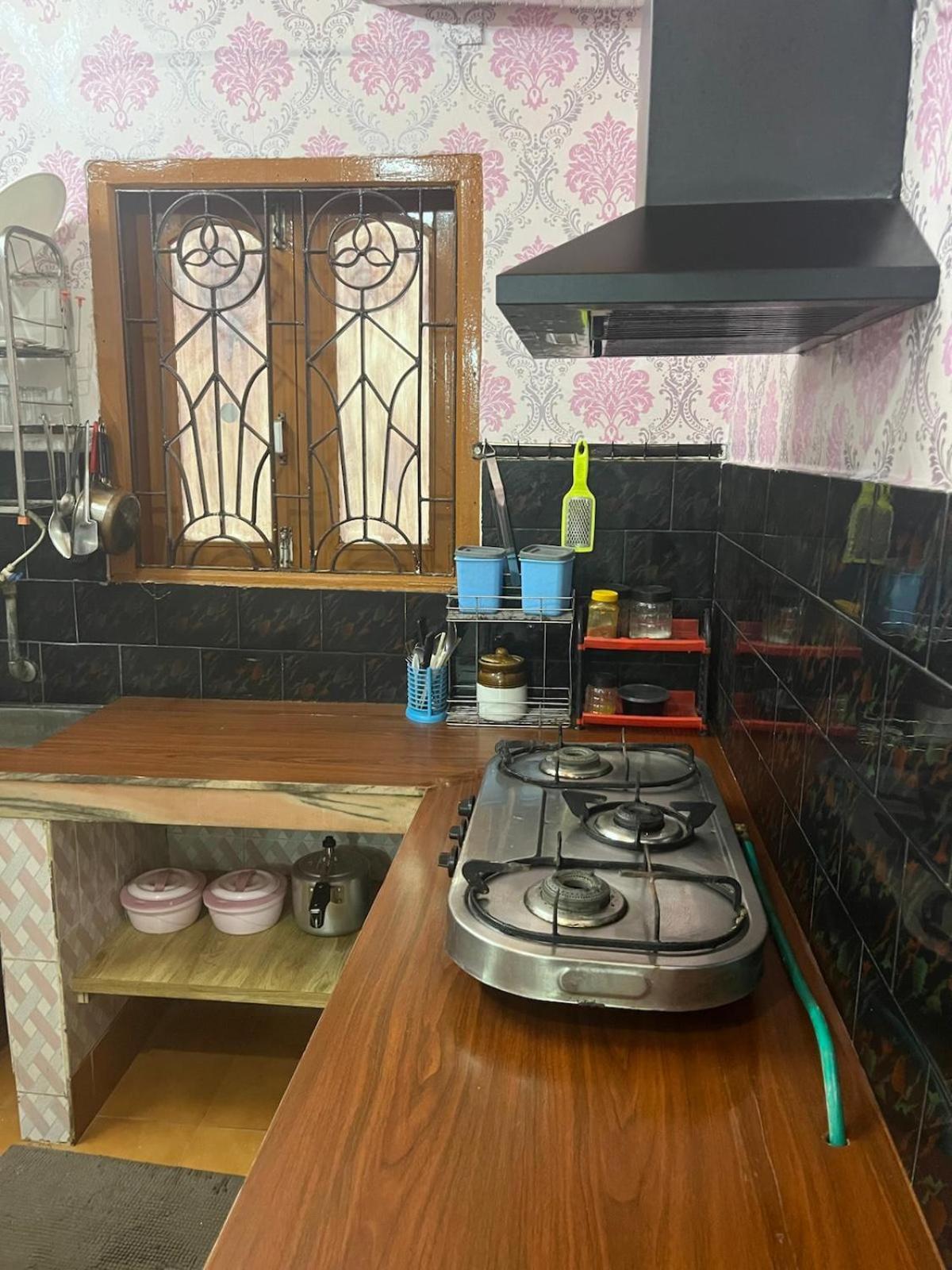 Amazing Homestay Guwahati Ngoại thất bức ảnh