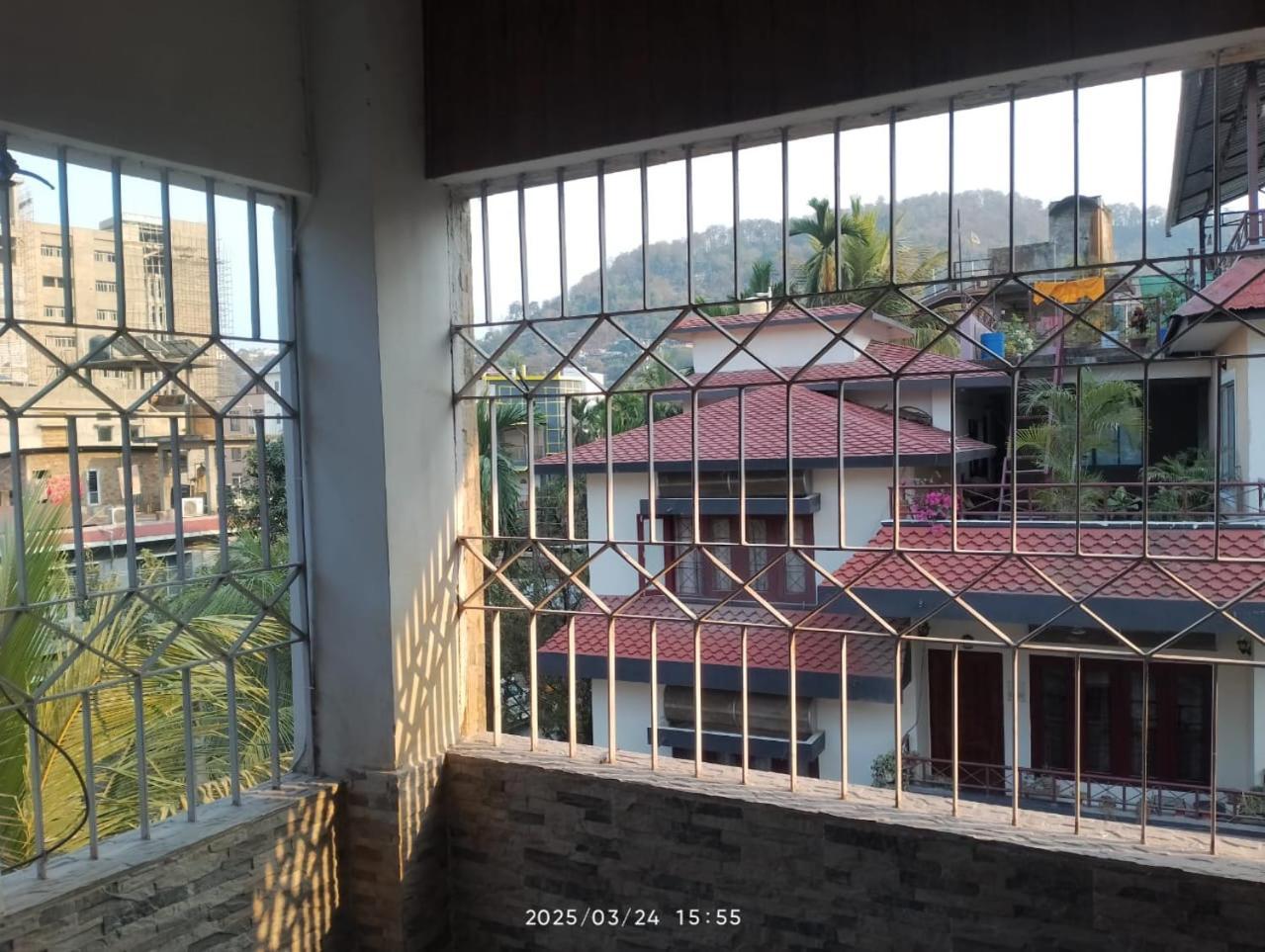 Amazing Homestay Guwahati Ngoại thất bức ảnh